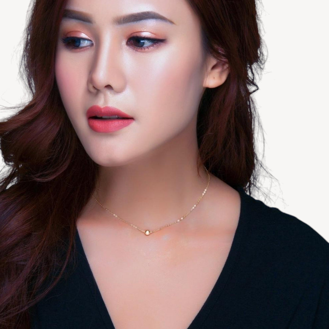 The Essential Pearl Jewelry Guide: Choosing, Styling, and Caring for Modern Pearls