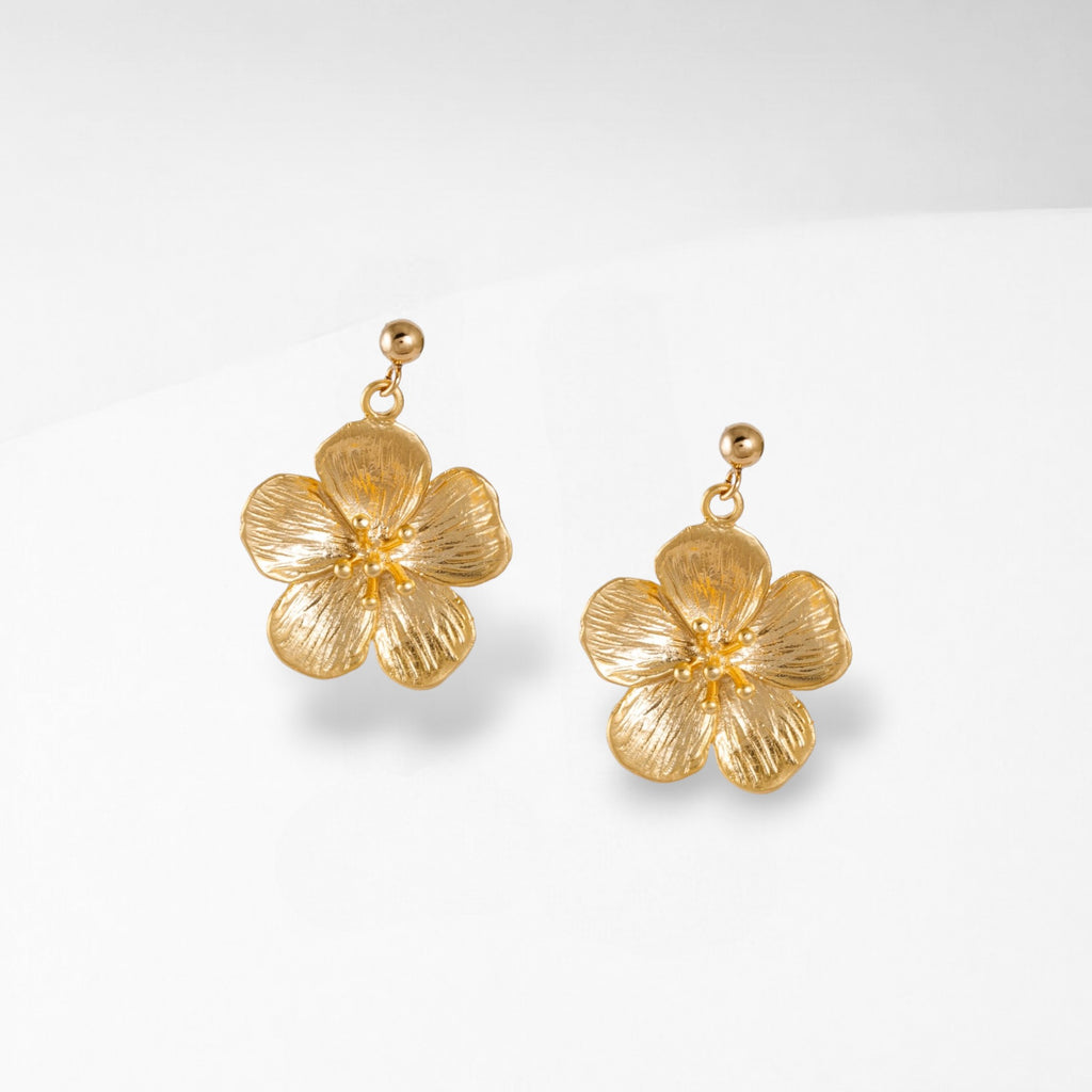 Dainty Gold Flower Earrings