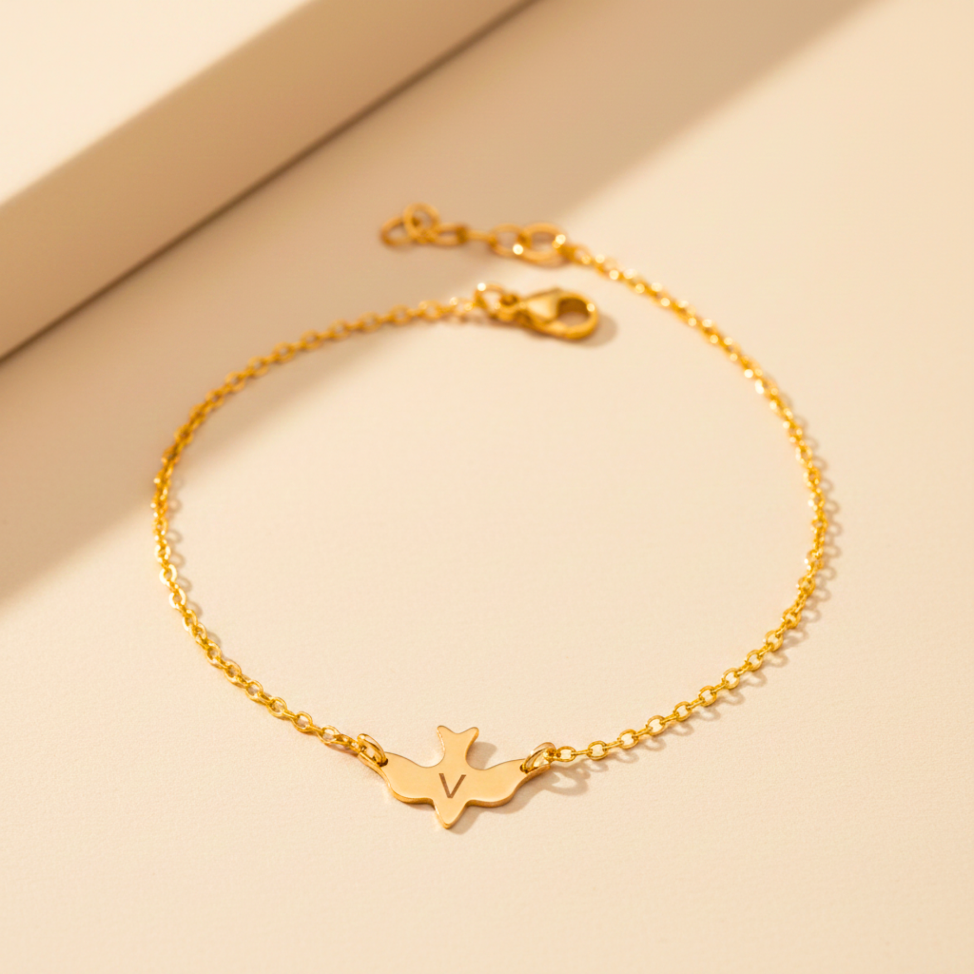 Small Soar Bird Anklet, Delicate Gold Bird Anklet, Silver or Rose Gold Flying Dove Bird Charm, Graduation Birthday Gift, Symbol of Freedom