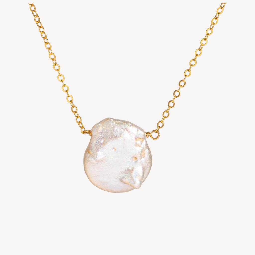 Dainty Freshwater Pearl Pendant Necklace
