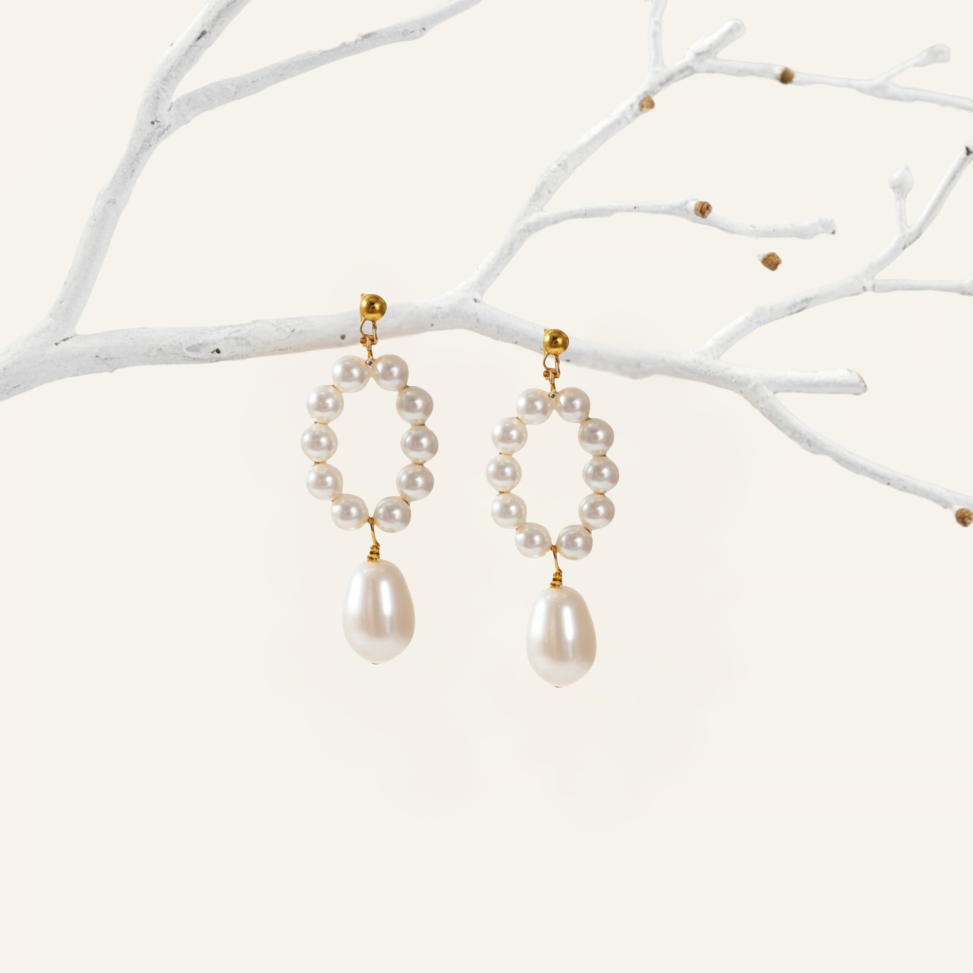 Dangle Oval Pearl Hoop Stud