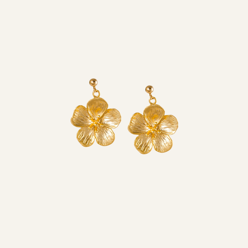 Dainty Gold Flower Earrings