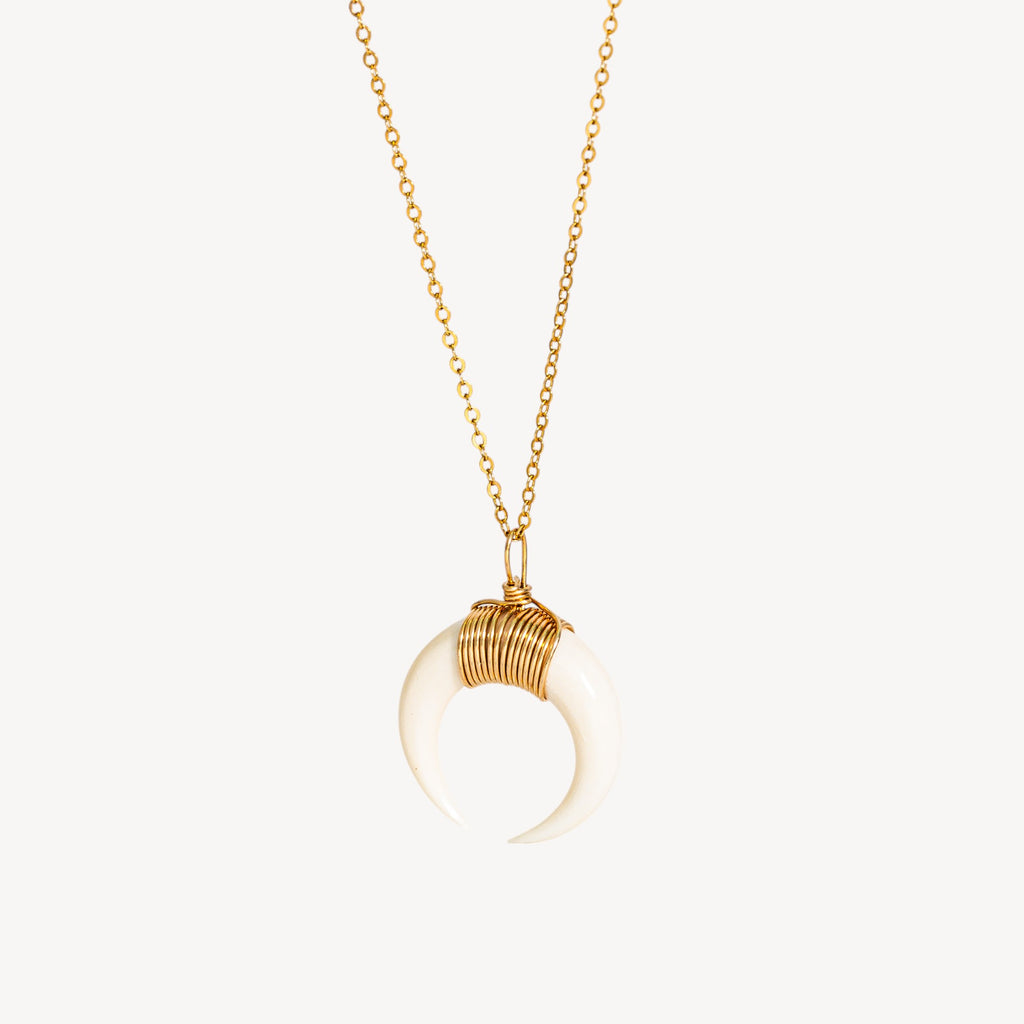 Horn Tusk Necklace