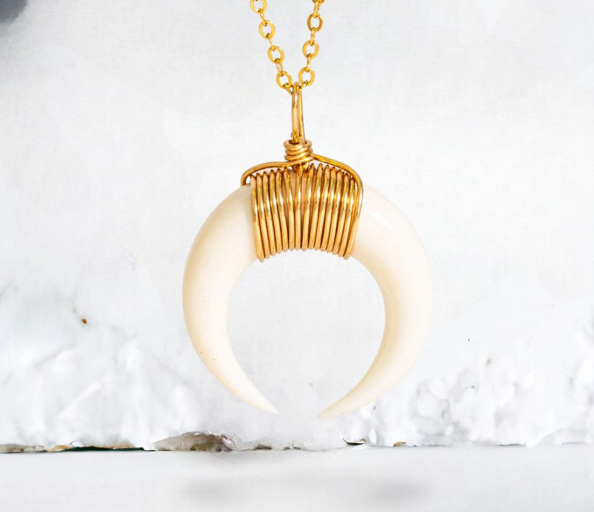 Horn Tusk Necklace