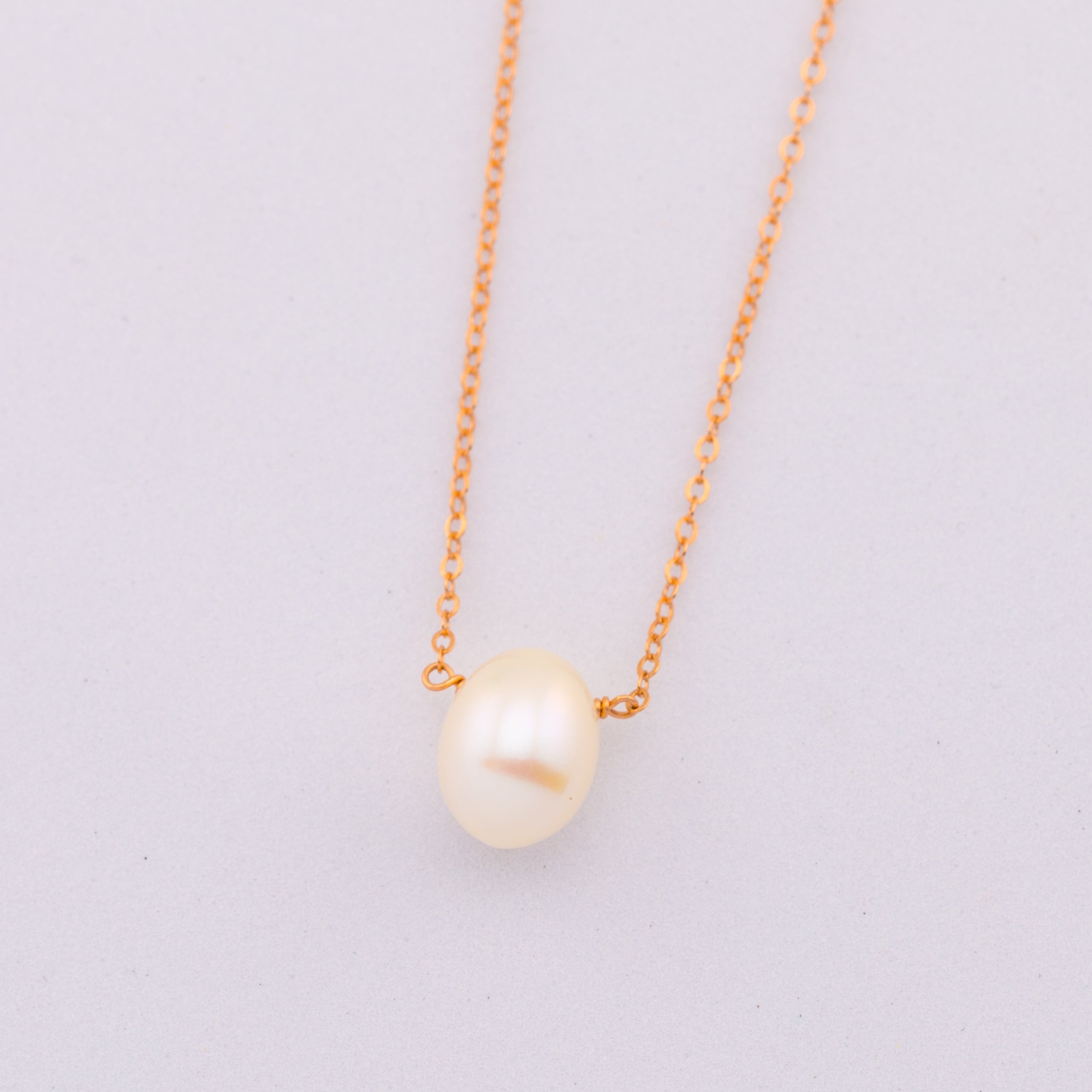 Teardrop Pearl Necklace, Small Pearl Floating Necklace