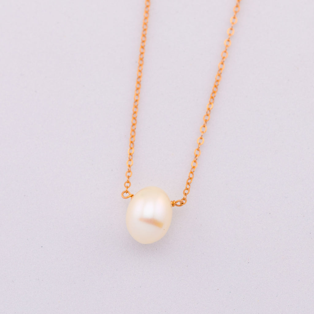 Teardrop Pearl Necklace, Small Pearl Floating Necklace