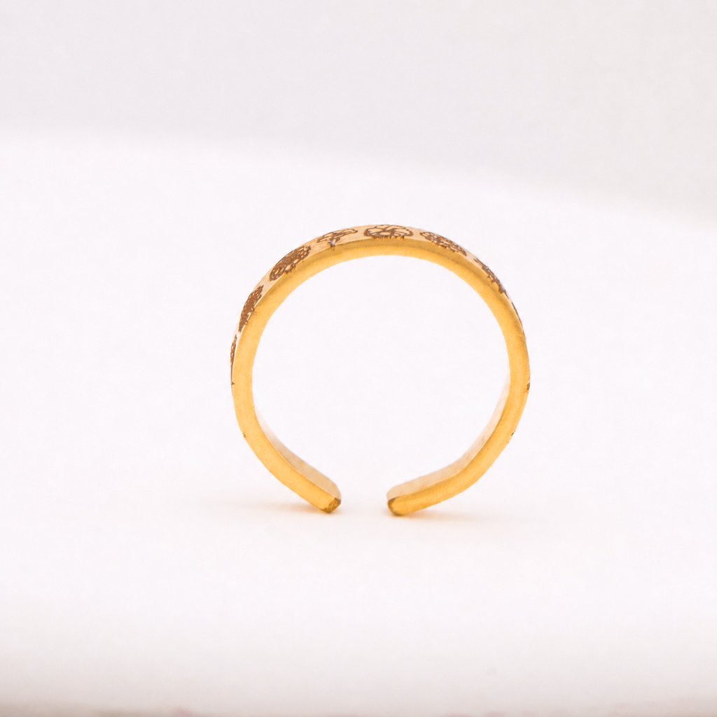 Personalized Birthflower Ring, Engraved Birth Flowers Band Ring Gold or Silver or Rose Gold, Stacking Floral Ring