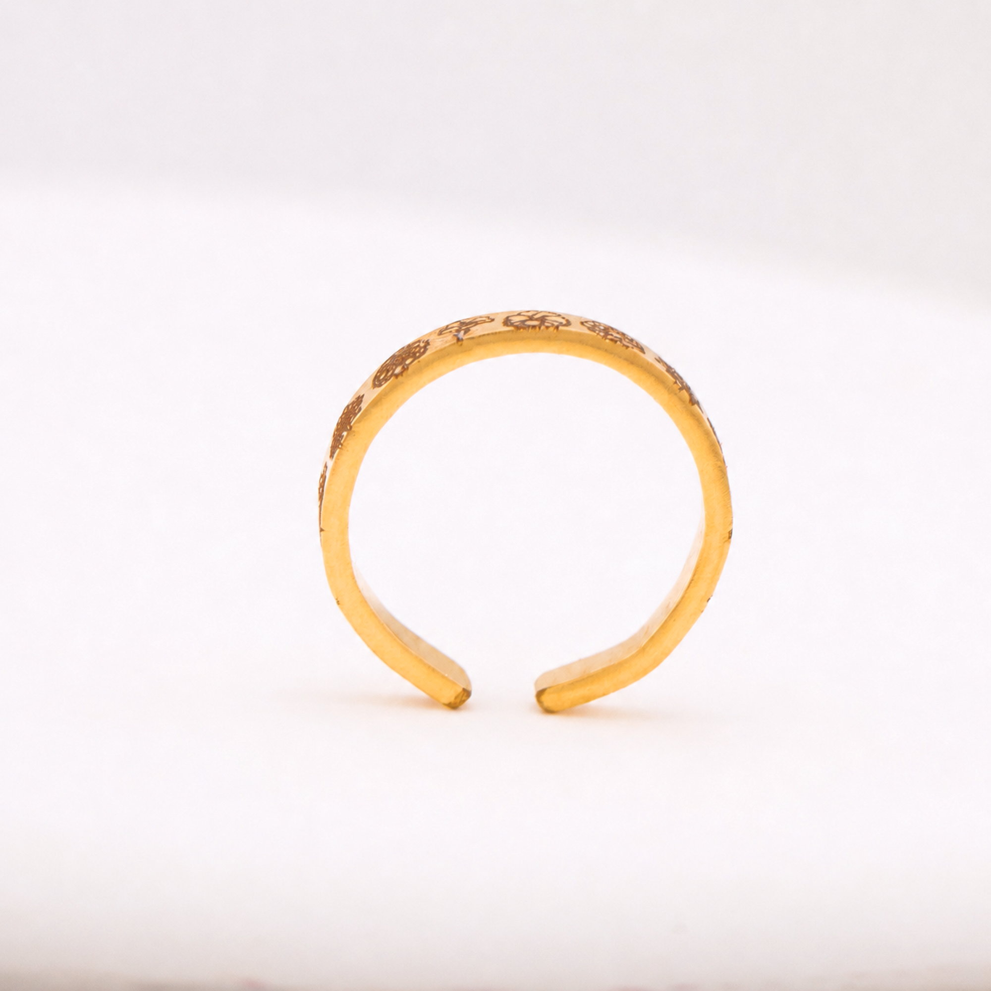Personalized Birthflower Ring, Engraved Birth Flowers Band Ring Gold or Silver or Rose Gold, Stacking Floral Ring