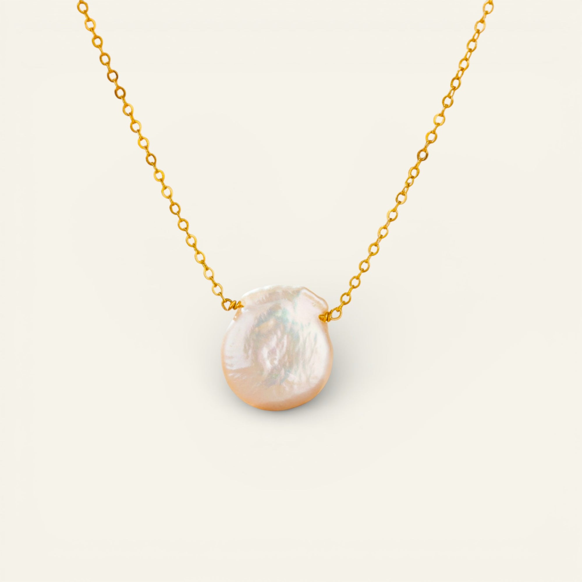 Dainty Freshwater Pearl Pendant Necklace