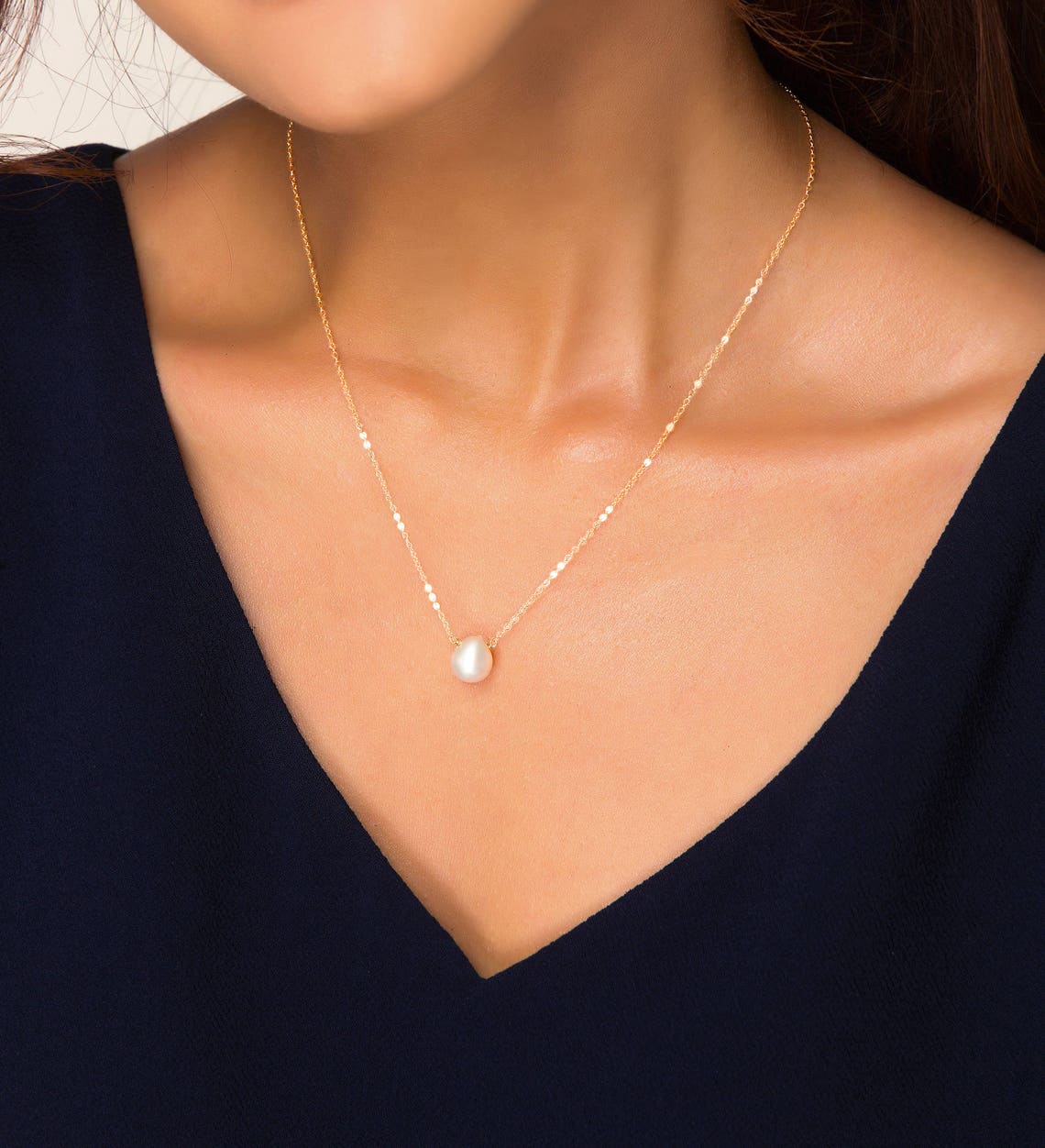 Teardrop Pearl Necklace, Small Pearl Floating Necklace
