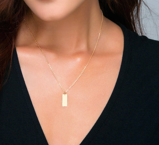 Vertical 1 Name Tag Necklace, 5/8" Bar